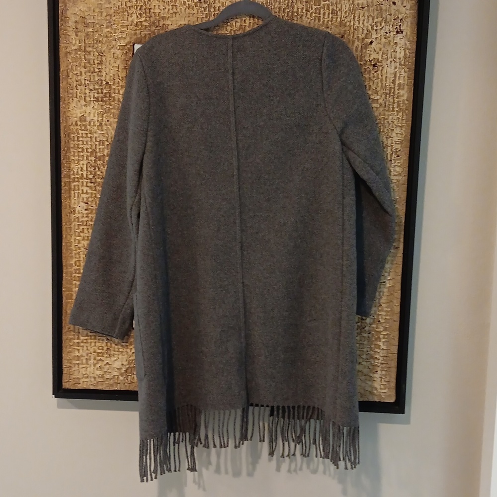 Vineyard Vines Gray Fringe Jacket - Picture 2 of 3